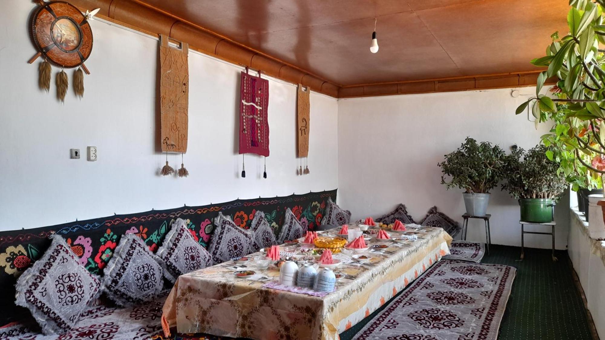 Tilek Guest House Sary-Mogul المظهر الخارجي الصورة
